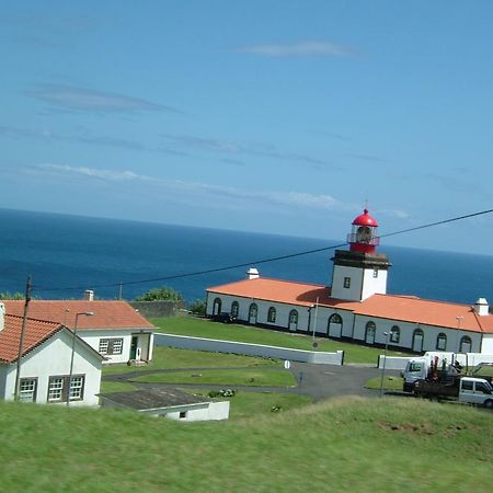 Moradias Estacao Radio Naval , Moradia Vila Do Porto Lajes das Flores Buitenkant foto
